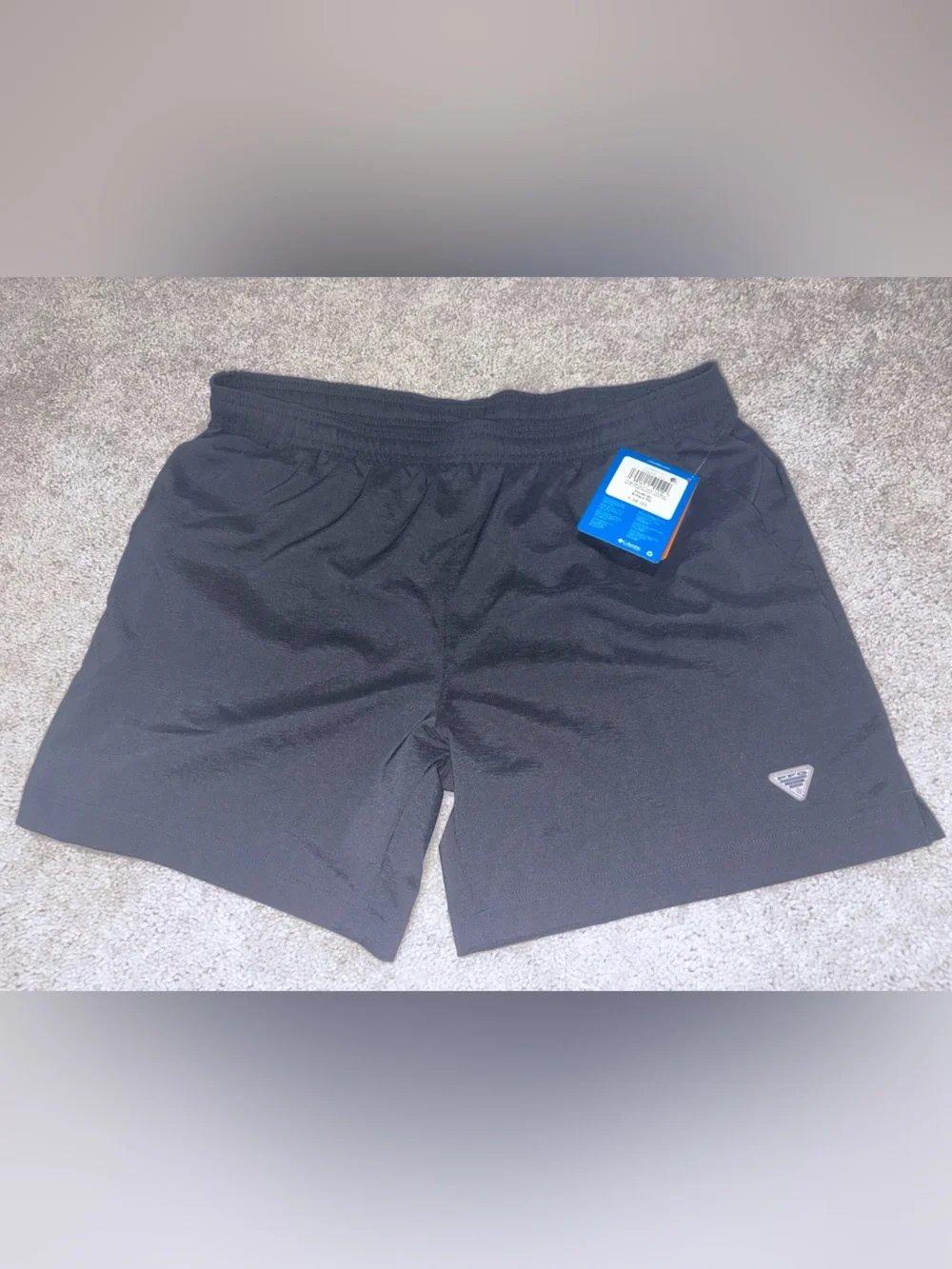 NWT boys Columbia PFG Tough Mother Shorts Youth XL Black Omni-Shade Omni-Shield